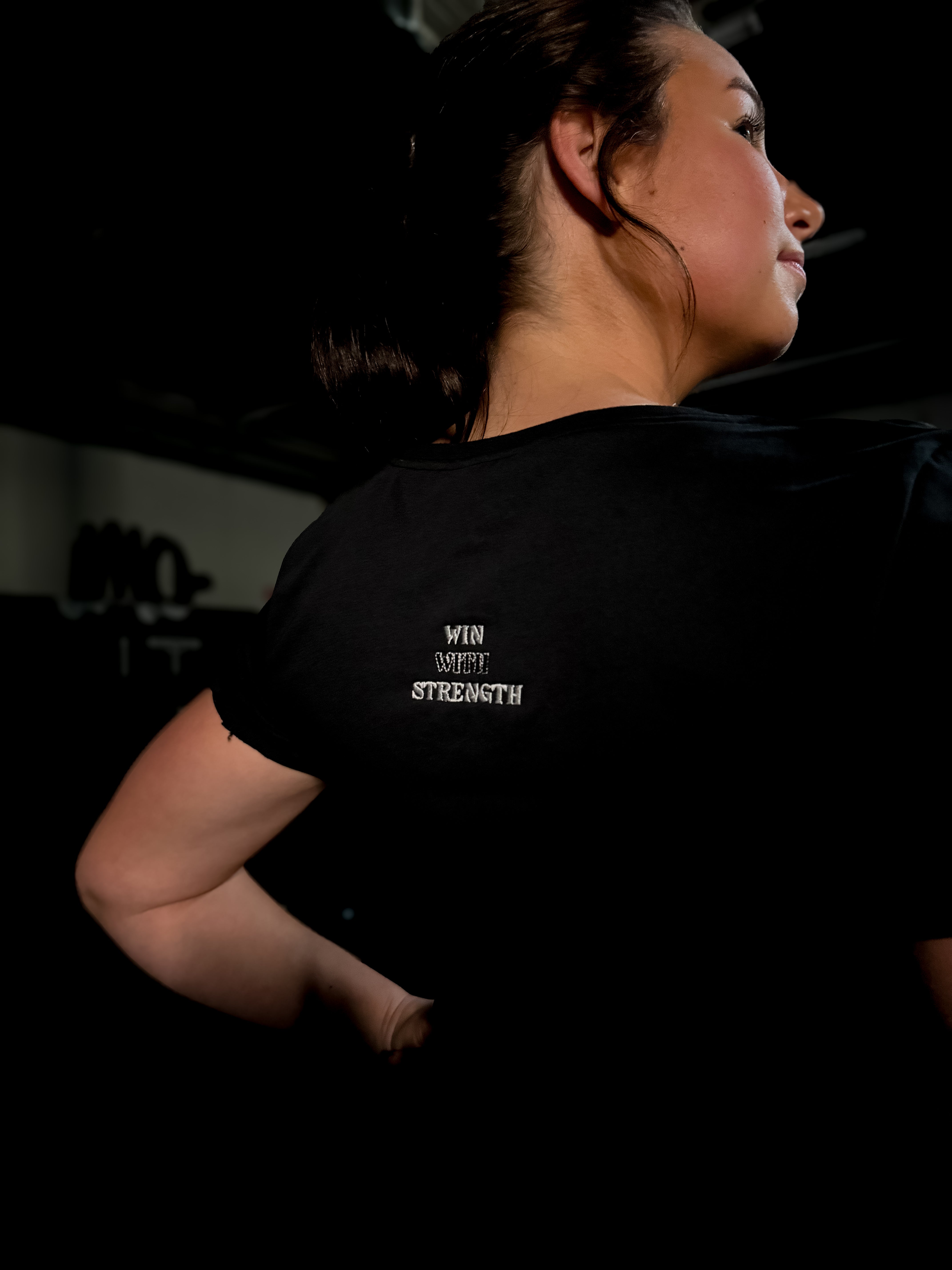 Nike Low Scoop Neck (WMNS)