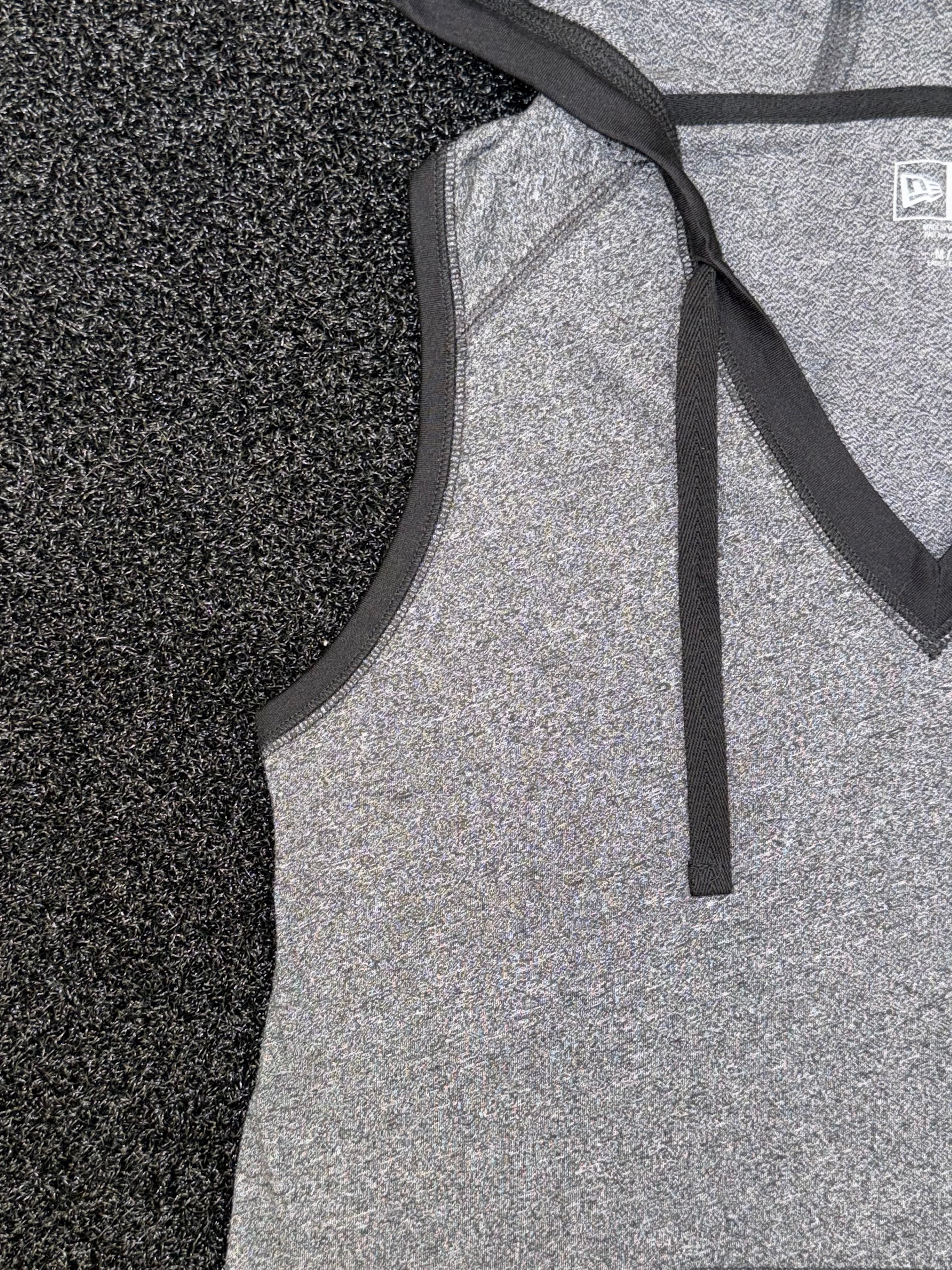 New Era Sleeveless Hoodie (WMNS) Medium