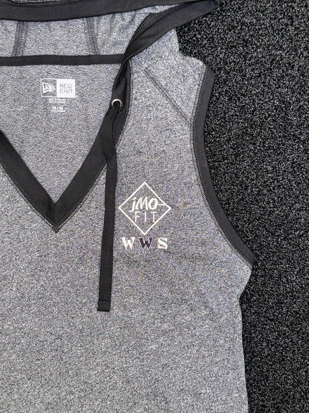 New Era Sleeveless Hoodie (WMNS) Medium
