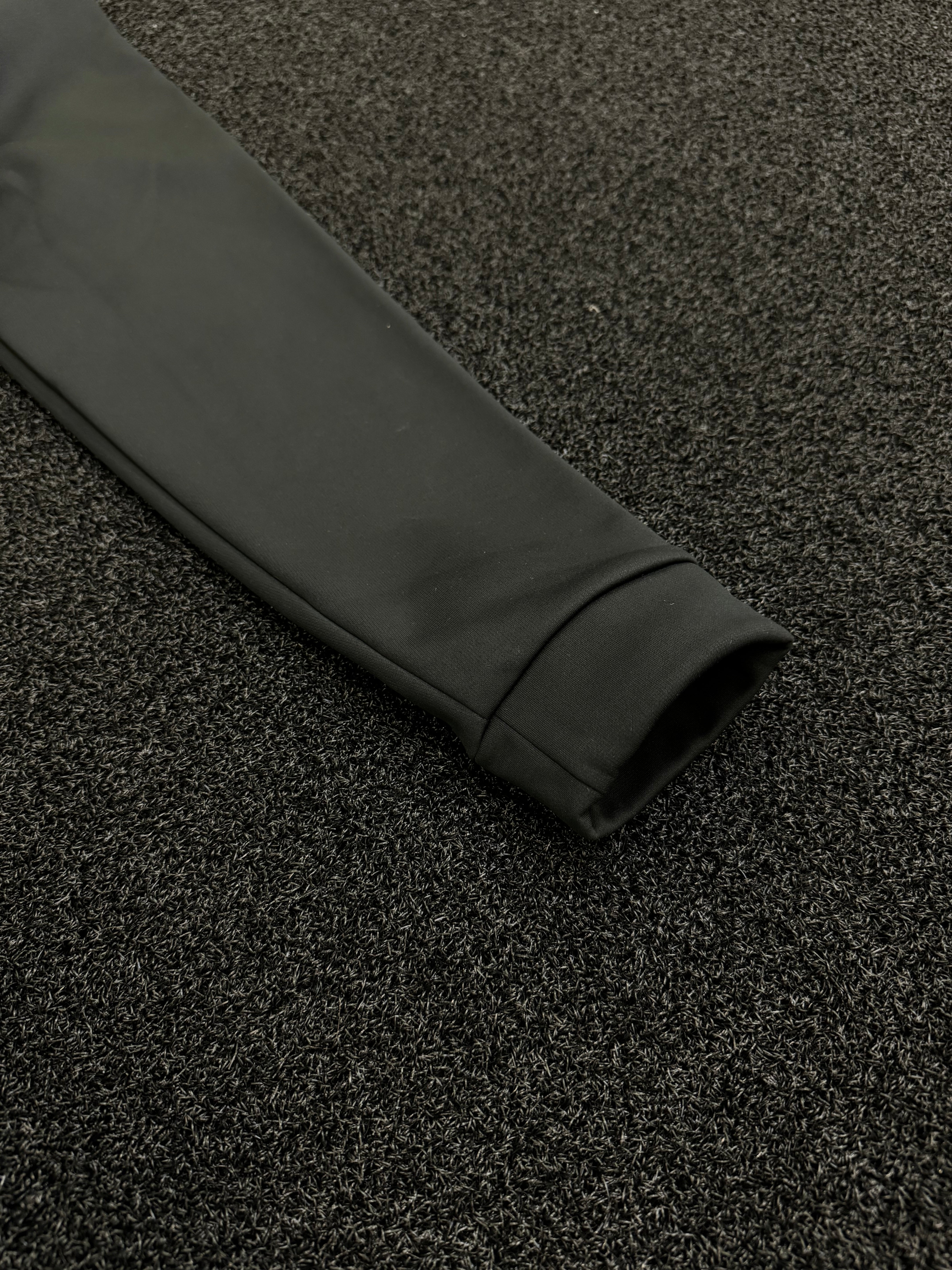 Black Nike Therma-fit Hoodie